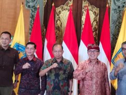 Gubernur Koster Beri Waktu 6 Bulan Pembongkaran Lift Kaca di Pantai Kelingking 