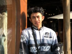 Cinta Tak Direstui Orang Tua, Rudiawan Viral Lewat Lagu Bungan Hati