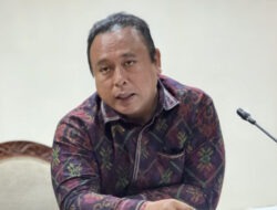 Ketua Fraksi Golkar DPRD Bali, Gung Cok Minta Himbauan Jarak Penjor Tidak Singgung Tradisi Bali, Soroti Kabel PLN di Depan Rumah