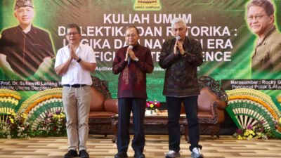 Hadiri Kuliah Umum Rocky Gerung di Unmas, Gubernur Koster Ajak Mahasiswa Manfaatkan AI Tanpa Tinggalkan Jati Diri