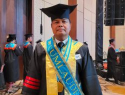 Tak Pernah Cukup dengan Ilmu, Alit Wiraputra Resmi Jadi Doktor Hukum di Unwar