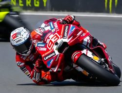 Marc Márquez Tak Terkalahkan di Brno: Kemenangan Beruntun Ditutup dengan Perlawanan Sengit