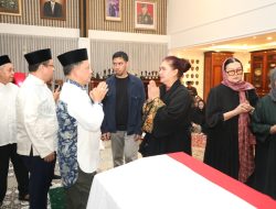 Mendagri Tito Sampaikan Duka Mendalam atas Wafatnya Ryamizard Ryacudu