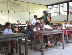 Bangun Generasi Berkarakter, Babinsa Berikan Wasbang dan Motivasi Belajar kepada Murid SD