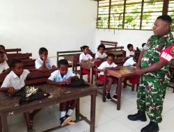 Tanamkan Semangat Belajar Sejak Dini, Babinsa Motivasi Murid SD YPK Amoy