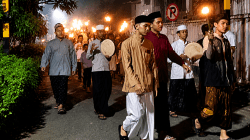Semarak 1 Muharram 1448 H, Warga Jatirahayu Gelar Pawai Obor dan Perkuat Ukhuwah Islamiyah   