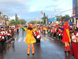 Langkah Penuh Semangat SD Kartika VI-2 Biak Warnai HUT Ke-81 RI