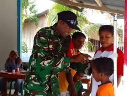 Babinsa Dampingi Posyandu dan Pantau Tumbuh Kembang Balita di Indaibori
