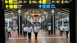 Menhub Dudy: Sejumlah Bandara Terdampak Abu Vulkanik Gunung Anak Krakatau Kembali Dibuka