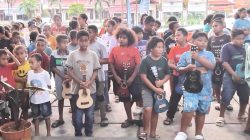 Latihan Rekor MURI Ukulele “Biak Numfor Bernyanyi” Digelar di Taman Ko Pi Sini Saja