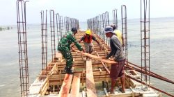 Babinsa Hadiri Monitoring Pembangunan Kampung Nelayan di Kornasoren